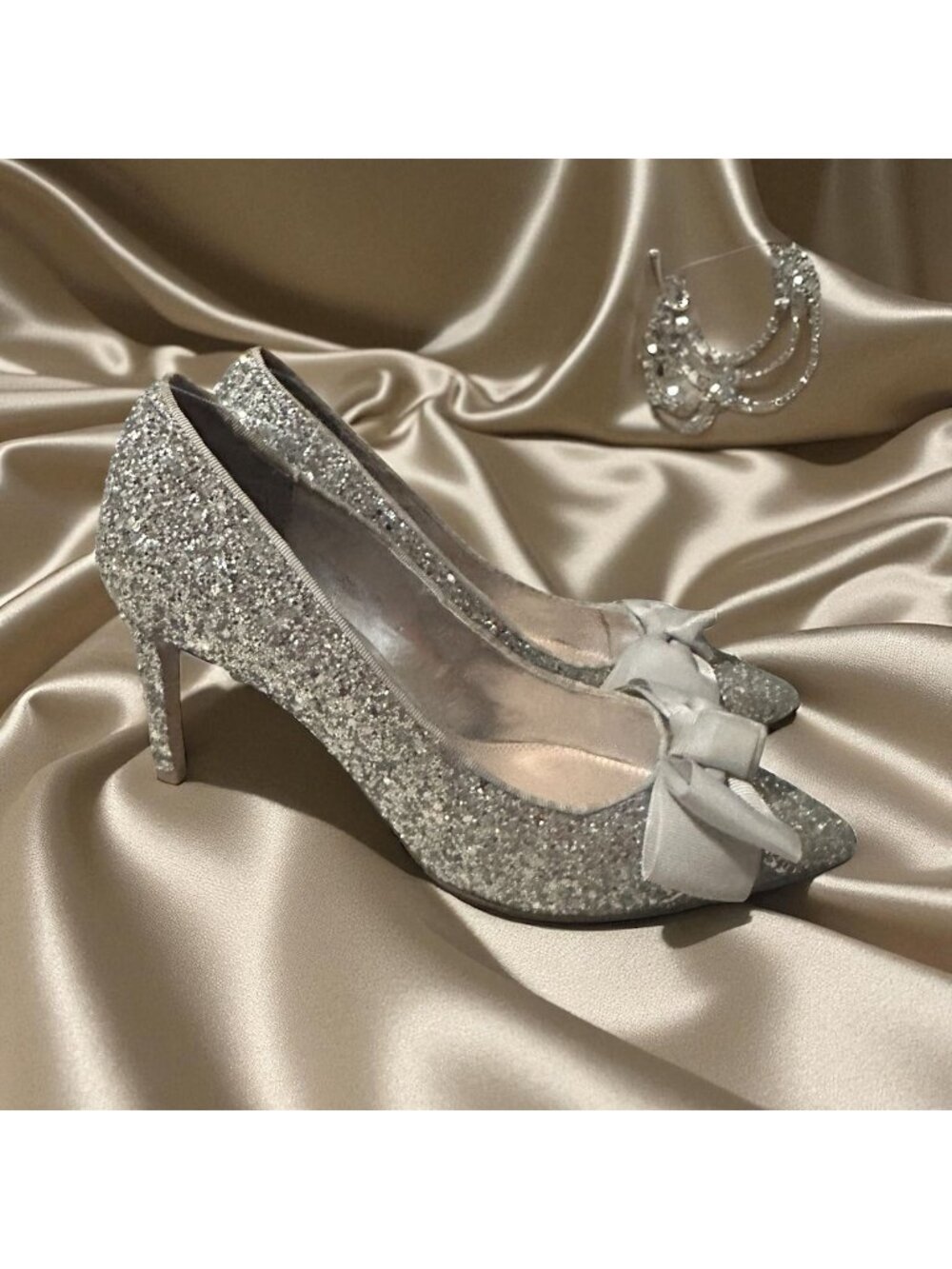DUNE London Silver Glitter Bow Heels Size 38 / US 8